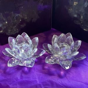 Pair of new in box crystal lotus candleholders